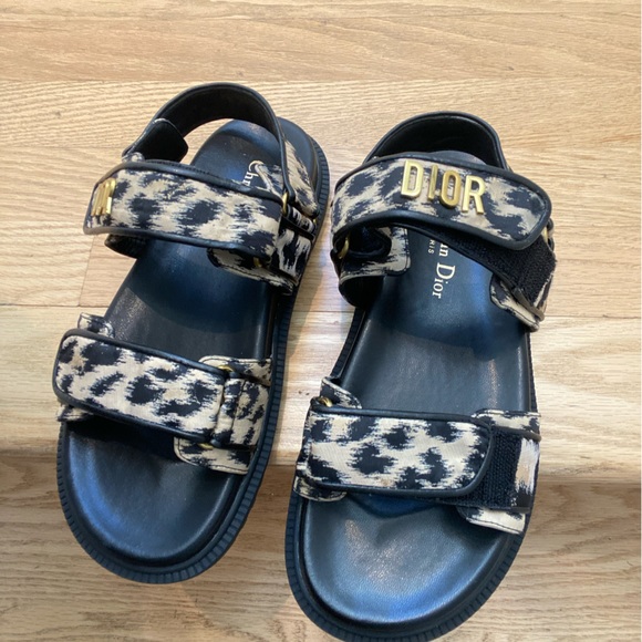 Never used - Picture 1 of 5